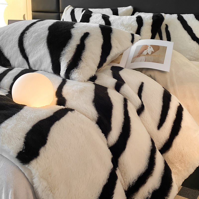 LuxeStripe Milk Fiber Bed Set