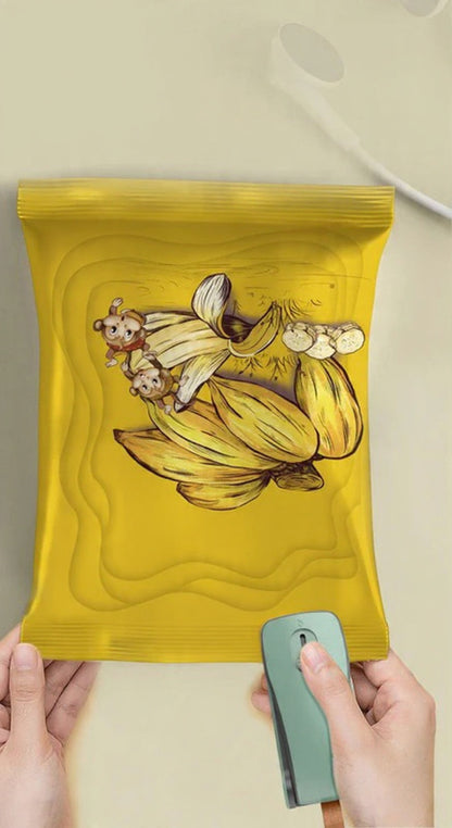 Portable USB Rechargeable Sealing Machine